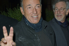 SpringsteenBruceStevenSPielberg_10271301